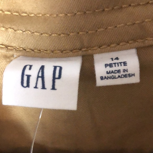 GAP Utility Romper - Picture 7 of 12